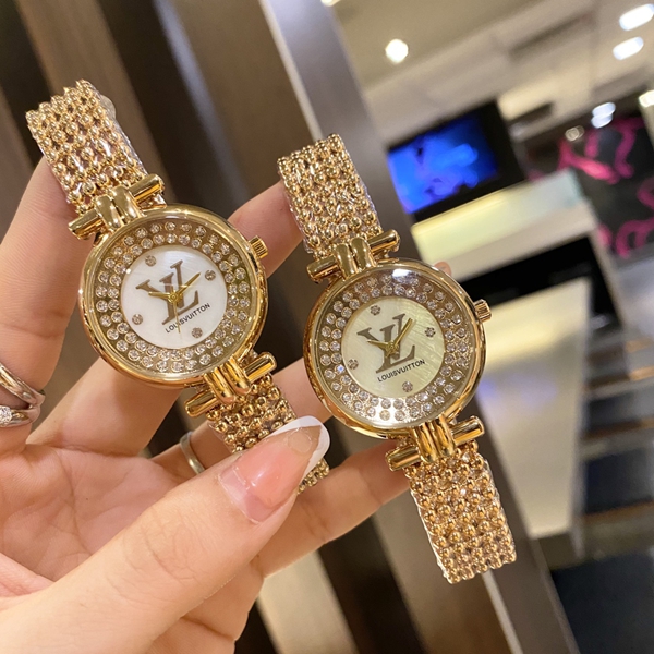 ブランド時計角部分ディテール